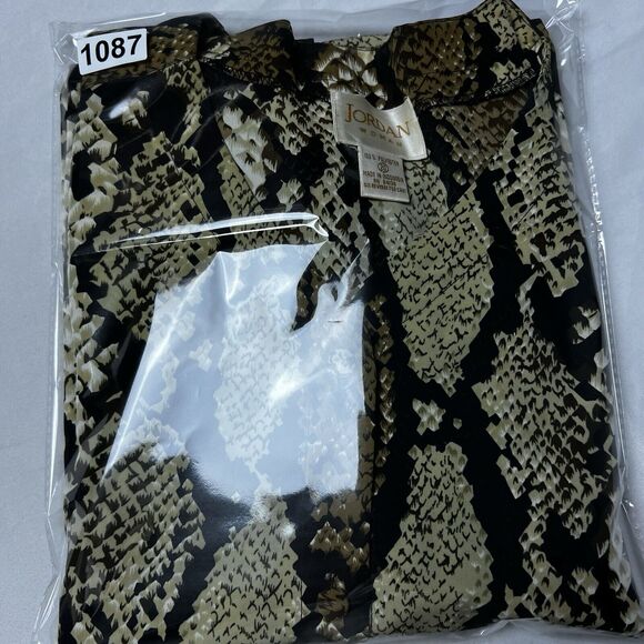 Jordan Woman Top Size 20 Leopard Print Flowy Button Up Blouse Shacket Boho - Picture 9 of 10